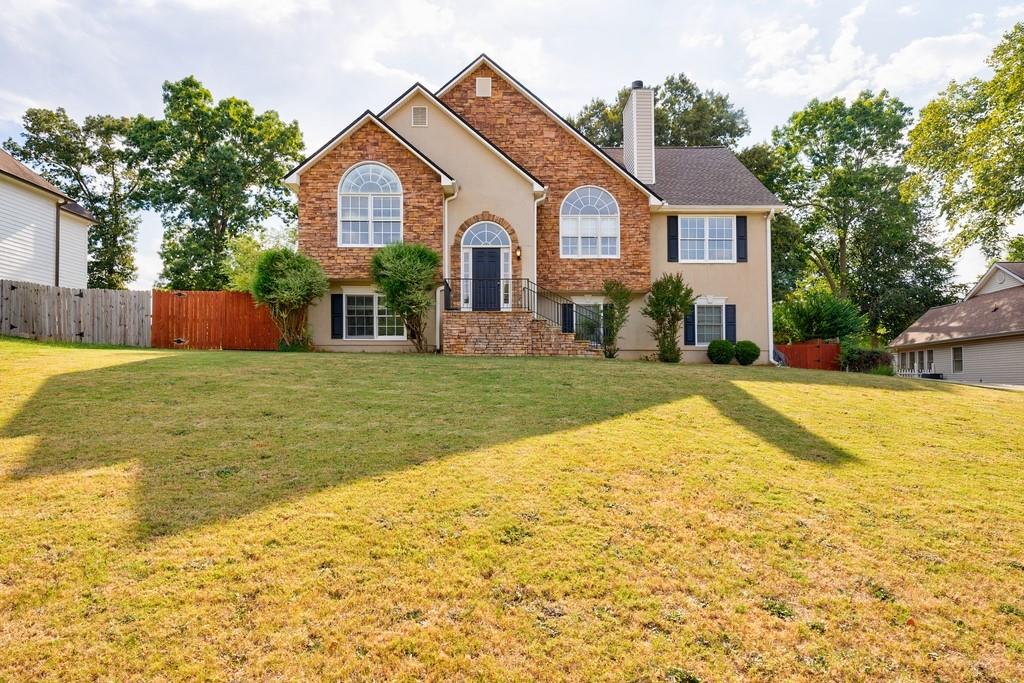 Meadowbridge Dr, Cartersville, GA 30120