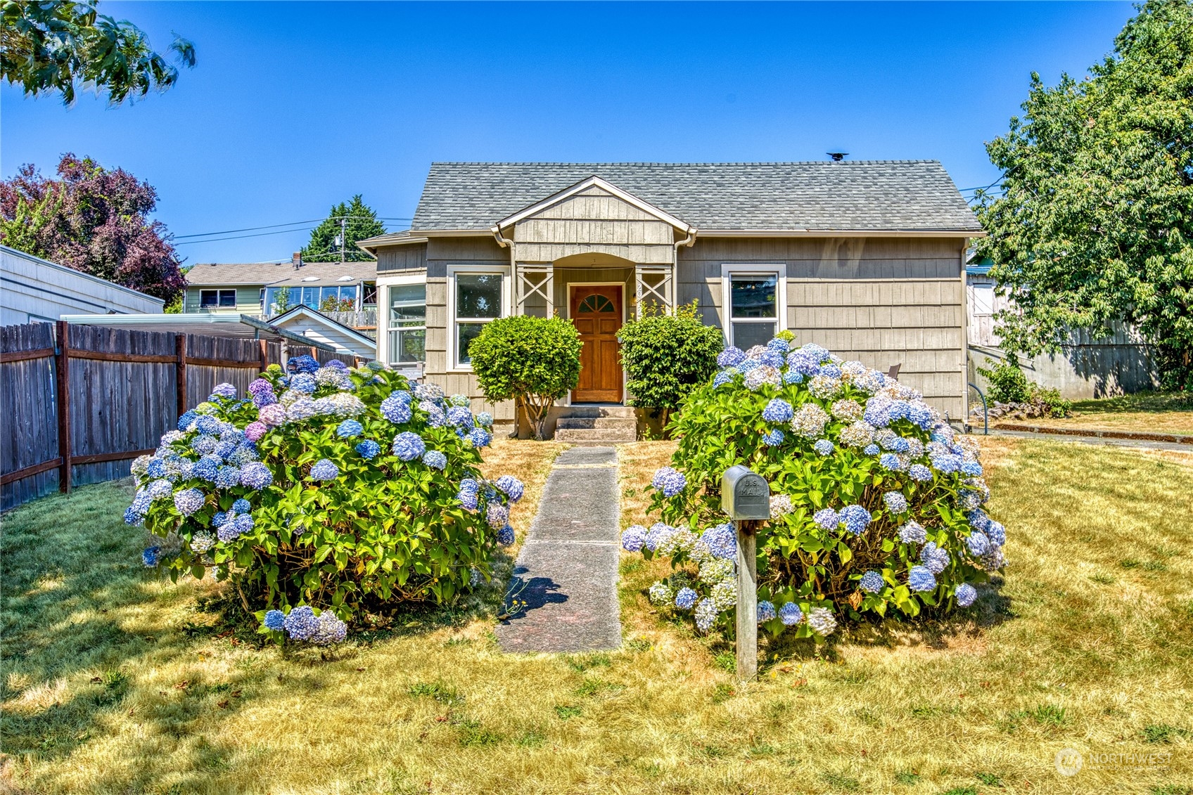 15th St, Bremerton, WA 98310