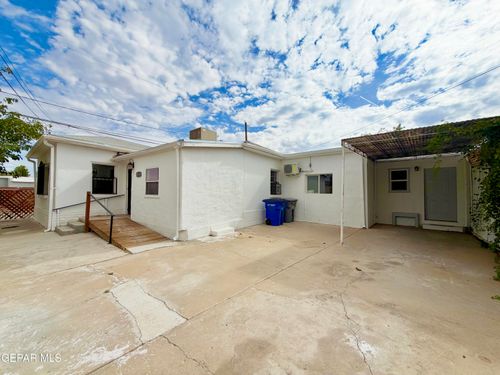 b-418 S Estrella Street, El Paso, TX, 79905 | Card Image