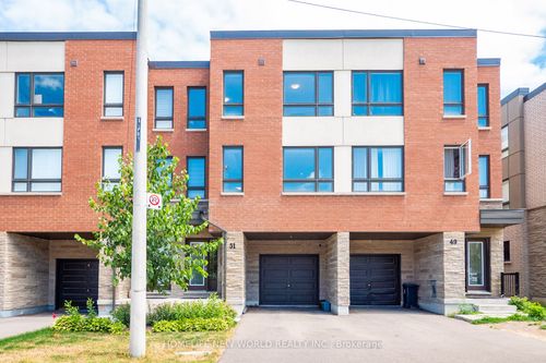 51 Woodstream Dr, Etobicoke, ON, M9W0G1 | Card Image