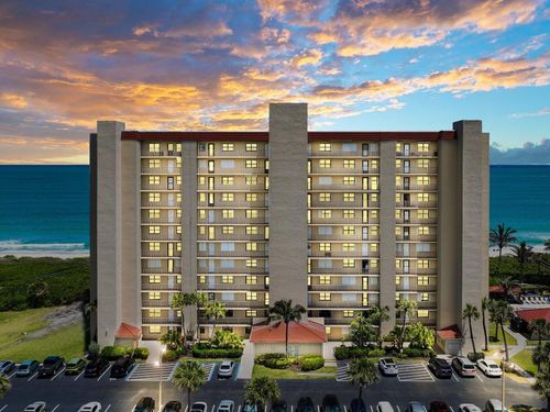 1004-4250 N Highway A1a, HUTCHINSON ISLAND, FL, 34949-8341 | Card Image