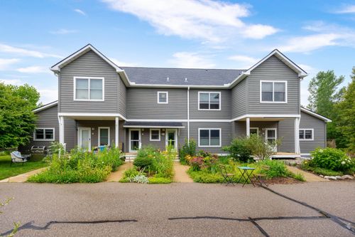 unit-23-560 Little Lake Dr, Ann Arbor, MI, 48103-6226 | Card Image