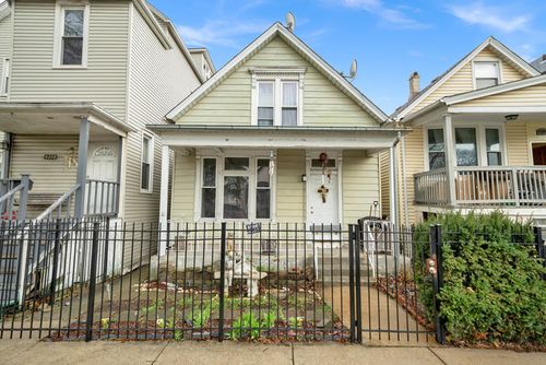 4208 S Artesian Ave, Chicago, IL, 60632-1204 | Card Image