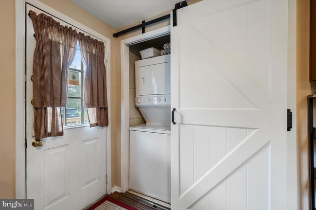 402 Fegan Rd, House other with 3 bedrooms, 1 bathrooms and null parking in BUNKER HILL WV | Image 11