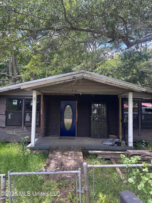 610 9th Ave Nw, Magee, MS, 39111-3304 | Card Image