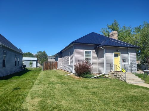606 Sumner St, Sheridan, WY, 82801-5152 | Card Image