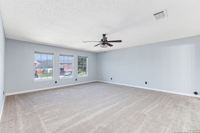 1687 Fir Cir, House other with 4 bedrooms, 3 bathrooms and null parking in Schertz TX | Image 25