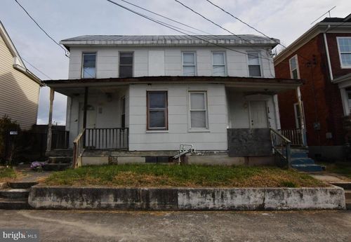 122 - 124 S High Street, MARTINSBURG, WV, 25404 | Card Image