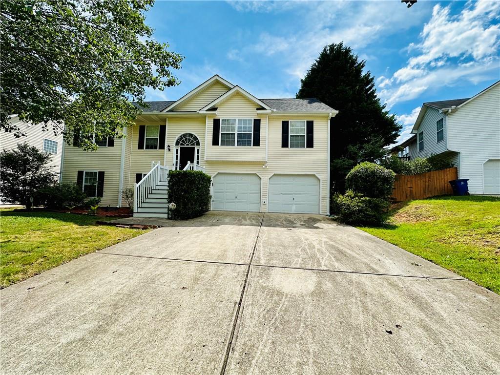 Rolling Ln, Winston, GA 30187