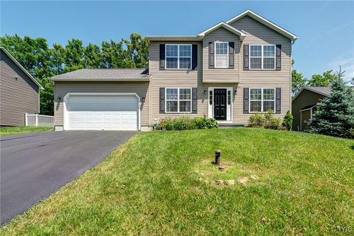 145 Festa Fairway Ln, Lysander, NY, 13027-2786 | Card Image