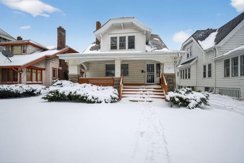 2927 N 40th St, Milwaukee, WI, 53210-1809 | Card Image