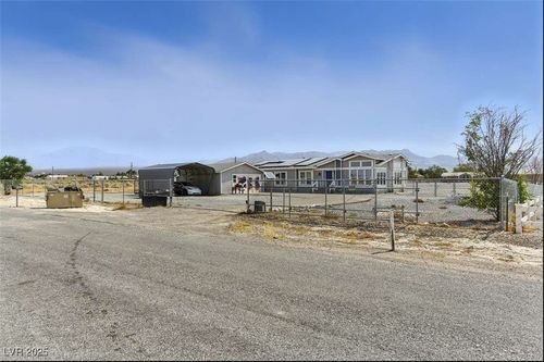 3551 Tahachapi Ave, Pahrump, NV, 89048-6445 | Card Image