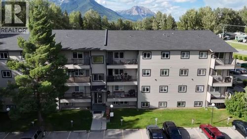 304-65 Cokato Rd, Fernie, BC, V0B1M4 | Card Image