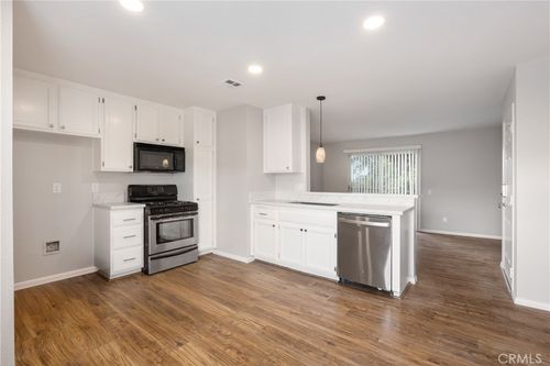 2101-1365 Crafton, Mentone, CA, 92359 | Card Image