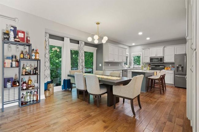 4610 Aminda St, House other with 4 bedrooms, 4 bathrooms and null parking in Shawnee KS | Image 8