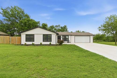 290 Old Spanish Trl, Valley View, TX, 76272-9234 | Card Image