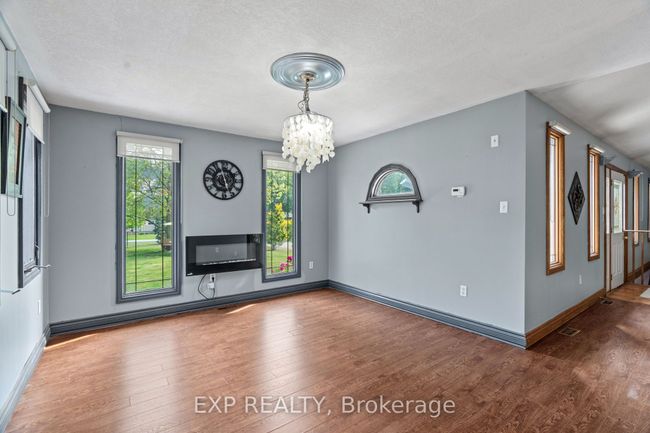 8458 Lazy Lane, House other with 3 bedrooms, 2 bathrooms and 16 parking in Thedford ON | Image 9
