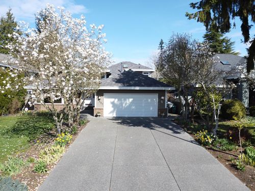 14897 22 Ave, Surrey, BC, V4A9J2 | Card Image