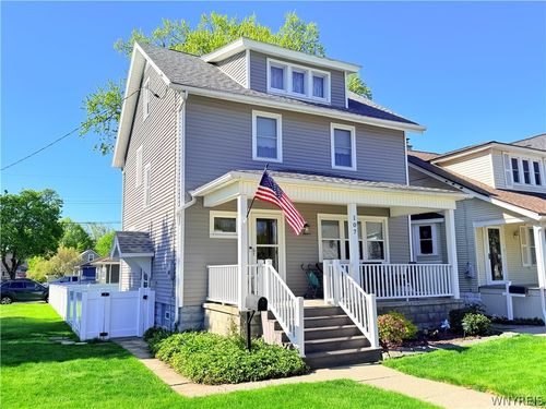 107 Downing St, Buffalo, NY, 14220-2618 | Card Image