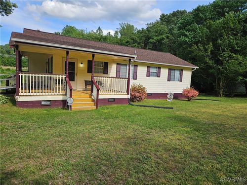 16317 S River Rd, WOODFORD, VA, 22580-2530 | Card Image