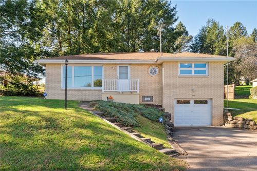 1016 Camelot Dr, Apollo, PA, 15613-8805 | Card Image