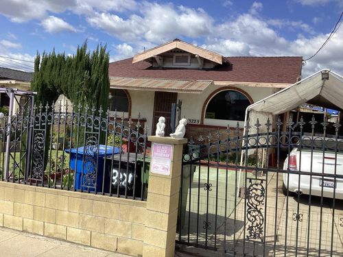 3225 Winter St, Los Angeles, CA, 90063-4030 | Card Image