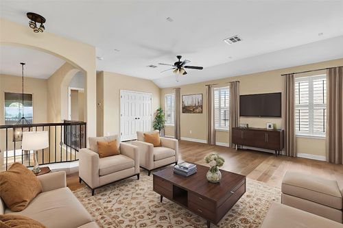 3604 Rosalina Loop, Round Rock, TX, 78665-5681 | Card Image