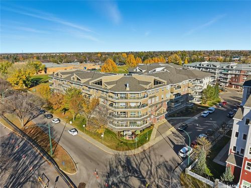 204-102 Armistice Way, Saskatoon, SK, S7J2Z6 | Card Image