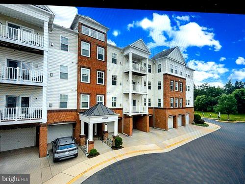 202-43138 Stillwater Ter, BROADLANDS, VA, 20148-6030 | Card Image