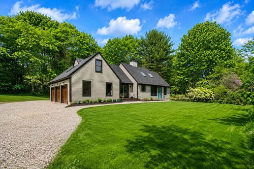 3 Bartlett Road, Kittery, ME, 03905 | Card Image