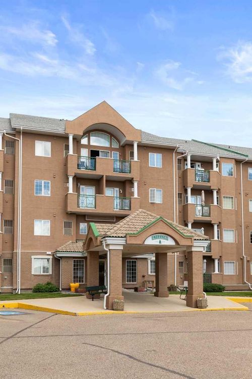102-278 Park Meadows Drive Se, Medicine Hat, AB, T1B4J1 | Card Image