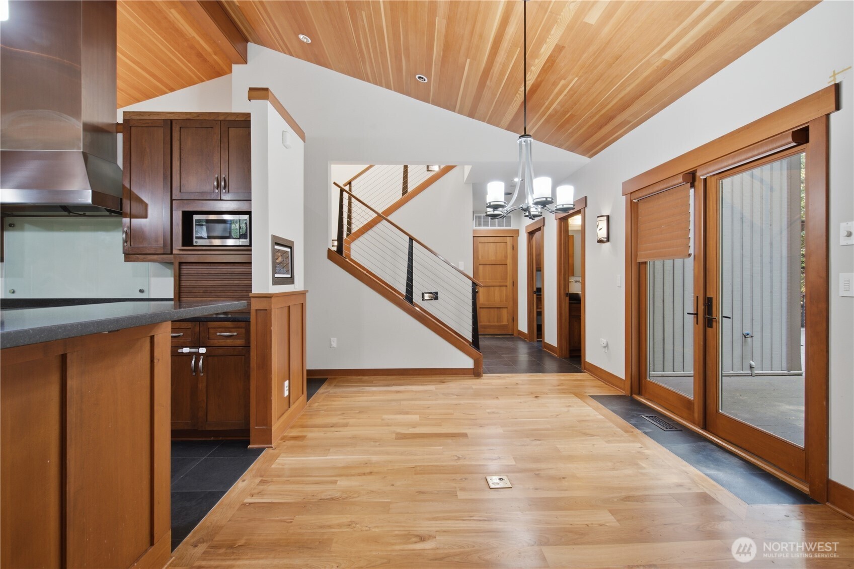 Residential Lease in Bellevue 4