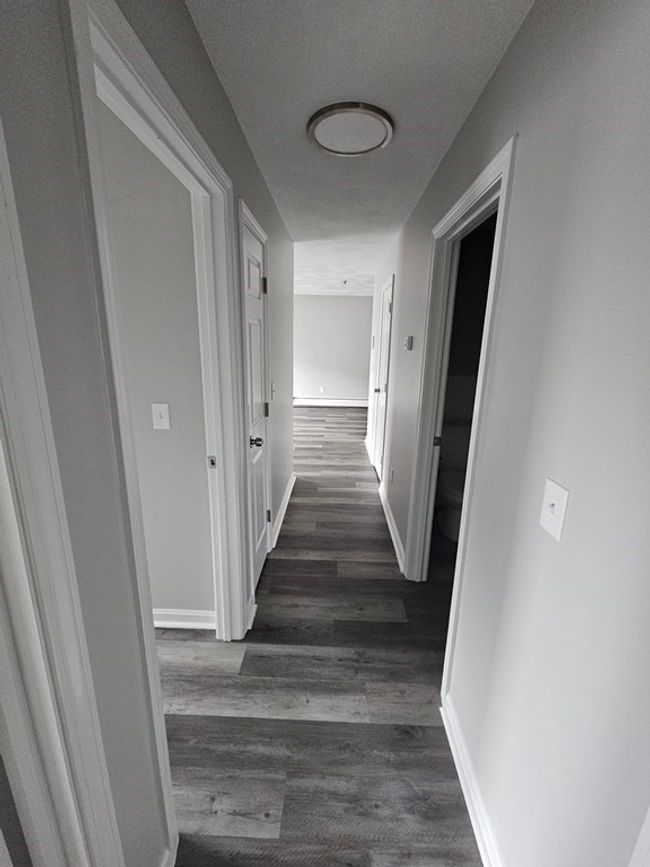 APT-4 - 434 Linden St, Condo with 3 bedrooms, 2 bathrooms and 2 parking in Fall River MA | Image 16