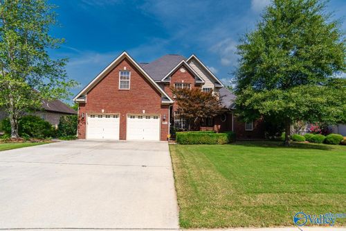 2305 Amberly Ln Sw, Decatur, AL, 35603-4296 | Card Image