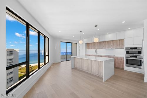 apt-2002-4451 Gulf Shore Blvd N, NAPLES, FL, 34103-2644 | Card Image
