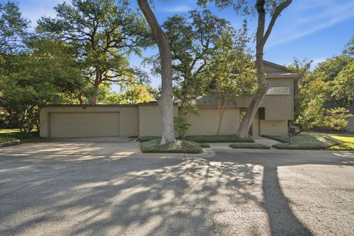 6128 Plum Valley Pl, Fort Worth, TX, 76116-8414 | Card Image
