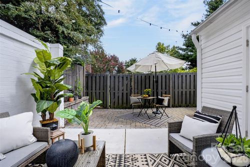 8093 Regent Park Ln, Charlotte, NC, 28210-5743 | Card Image