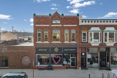 106 E Main Street, Reedsburg, WI, 53959 | Card Image