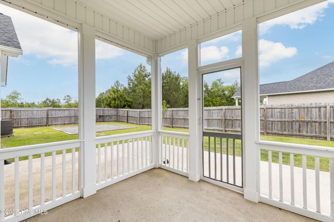 712 Ashley Meadow Ln, House other with 3 bedrooms, 2 bathrooms and 2 parking in Jacksonville NC | Image 23