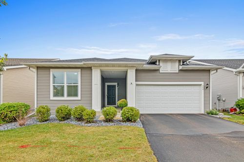 554 Satori Way, Chaska, MN, 55318-2744 | Card Image