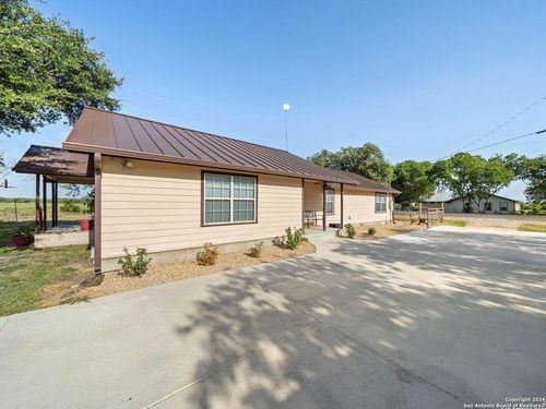 17475 Fm 463, Natalia, TX, 78059-2379 | Card Image