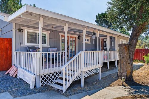 2584 Gladiola Dr, Campo, CA, 91906-1010 | Card Image