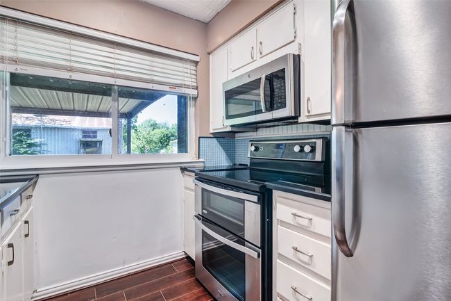 832 Cherry St, House other with 3 bedrooms, 2 bathrooms and null parking in Wolfe City TX | Image 21