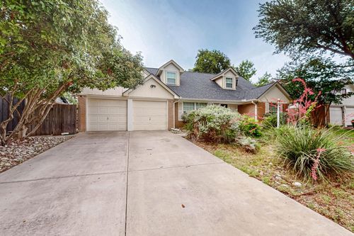 2927 Selma Ln, Farmers Branch, TX, 75234-6346 | Card Image