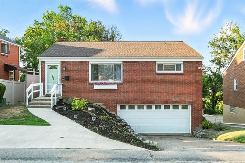 145 Audrey Dr, Pleasant Hills, PA, 15236-3816 | Card Image
