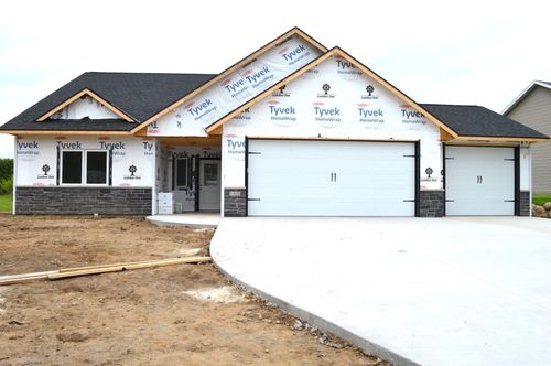 1303 Iris Ln Ne, Saint Joseph, MN, 56374-4681 | Card Image