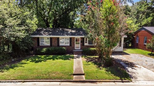 1306 E 1st St, Greenville, NC, 27858-2101 | Card Image