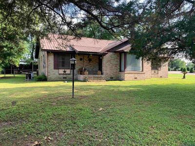 527 W College St., House other with 3 bedrooms, 2 bathrooms and null parking in Carthage TX | Image 3