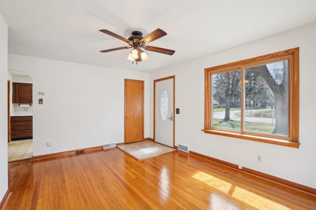 1301 Wyldhaven Avenue, House other with 3 bedrooms, 2 bathrooms and null parking in Monona WI | Image 7