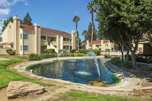 apt-21-1537 Pyrenees Ave, Stockton, CA, 95210-5209 | Card Image